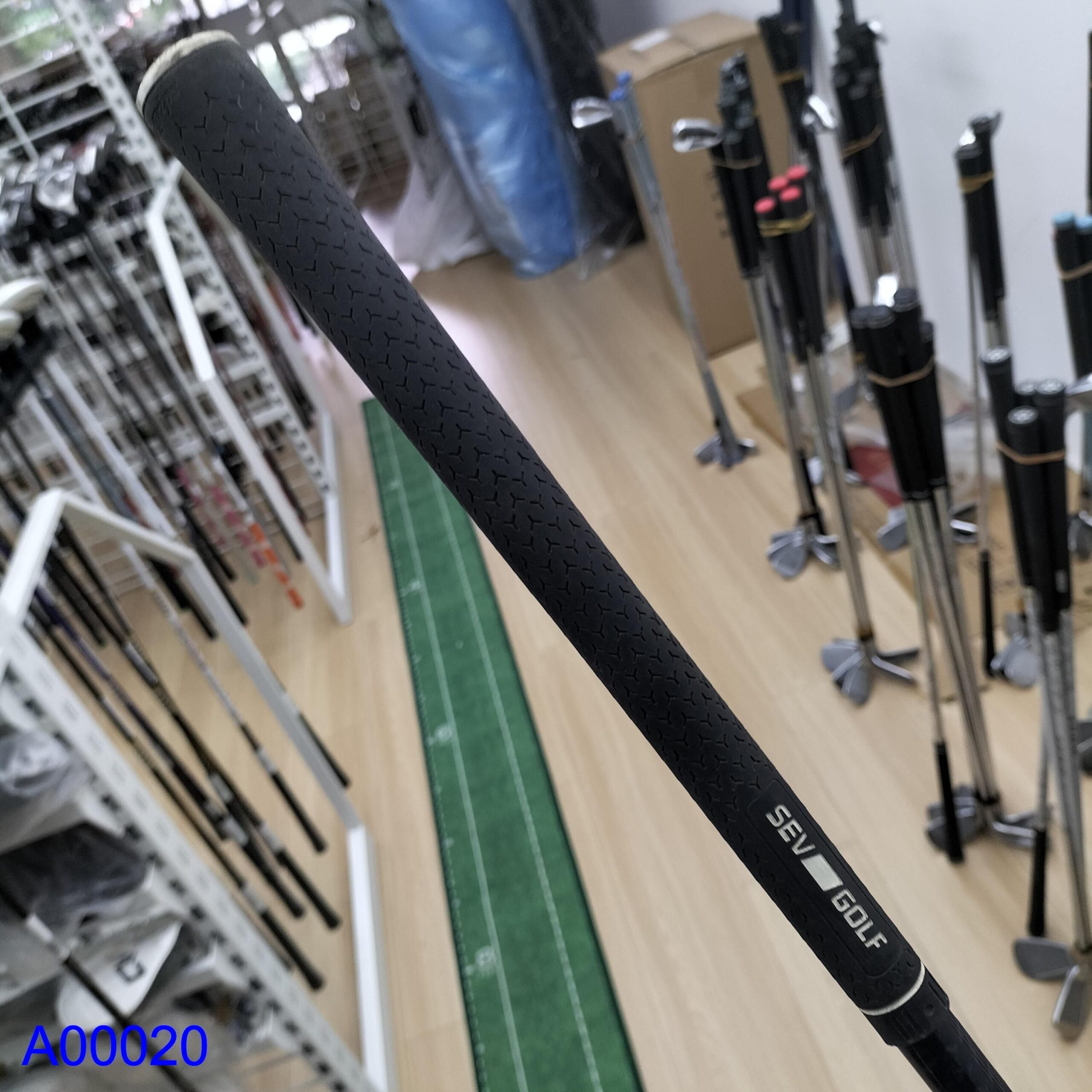 Honma Bezeal 525 10.5 Golf Driver Stiff Regular