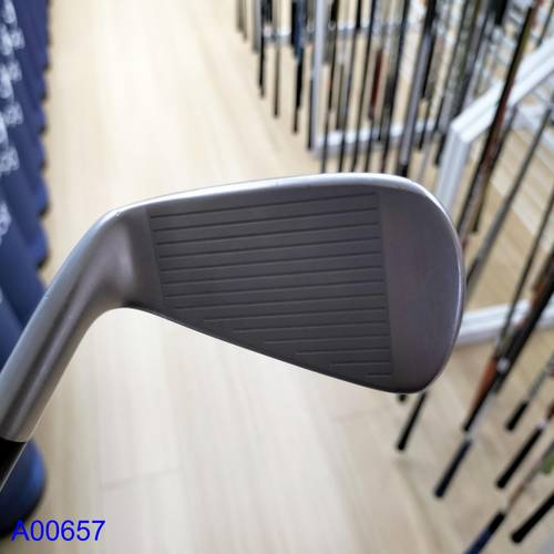Taylormade P.790 Golf Single Iron Regular - Image 3