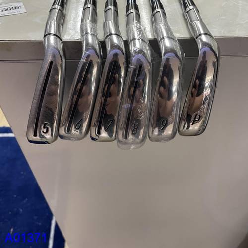 Taylormade Sim2 Sim 2 Max Golf Iron Set - Image 3